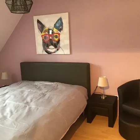 Les Menetriers Apartment